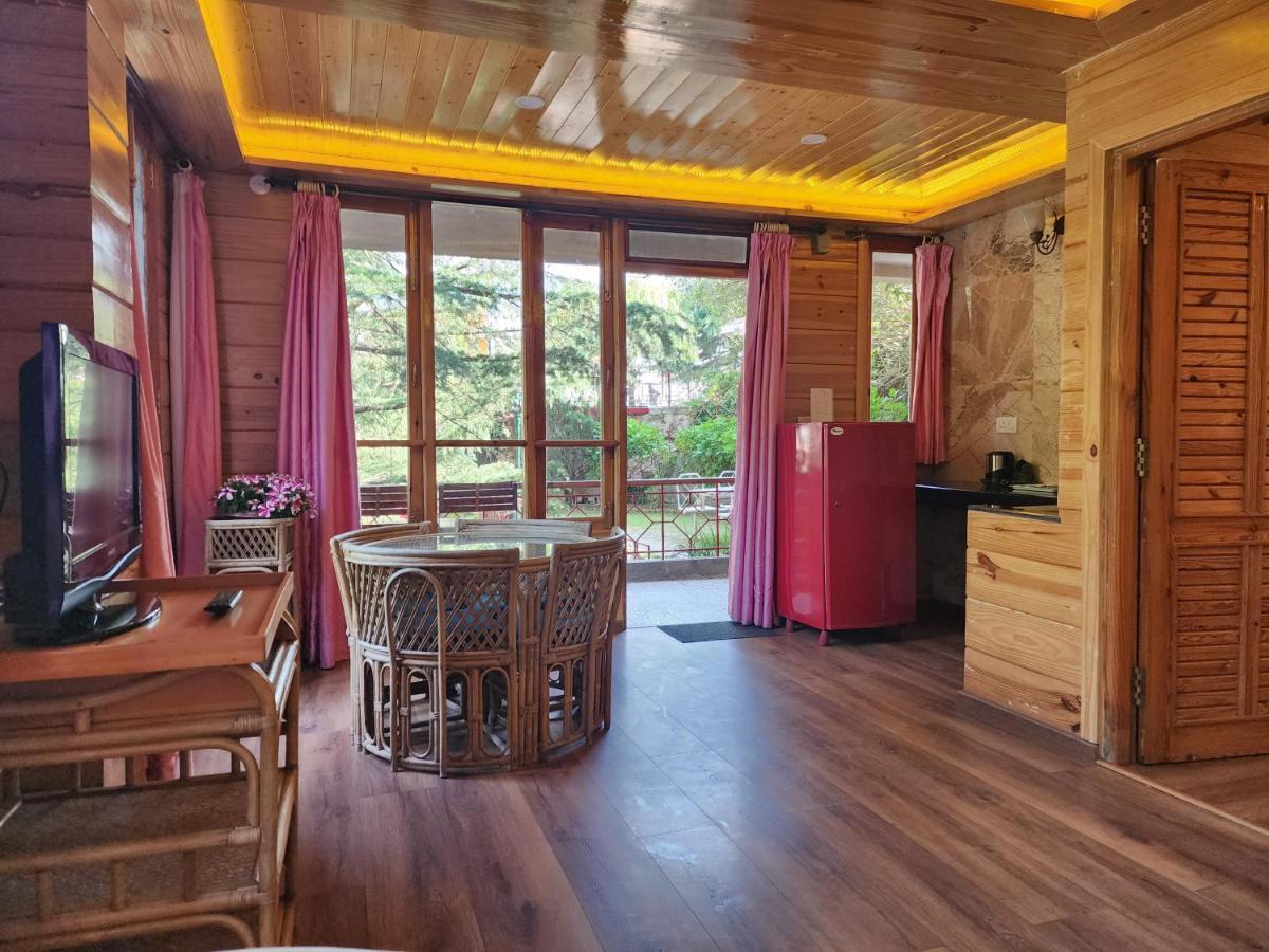 The Chalets Naldehra Shimla Esterno foto