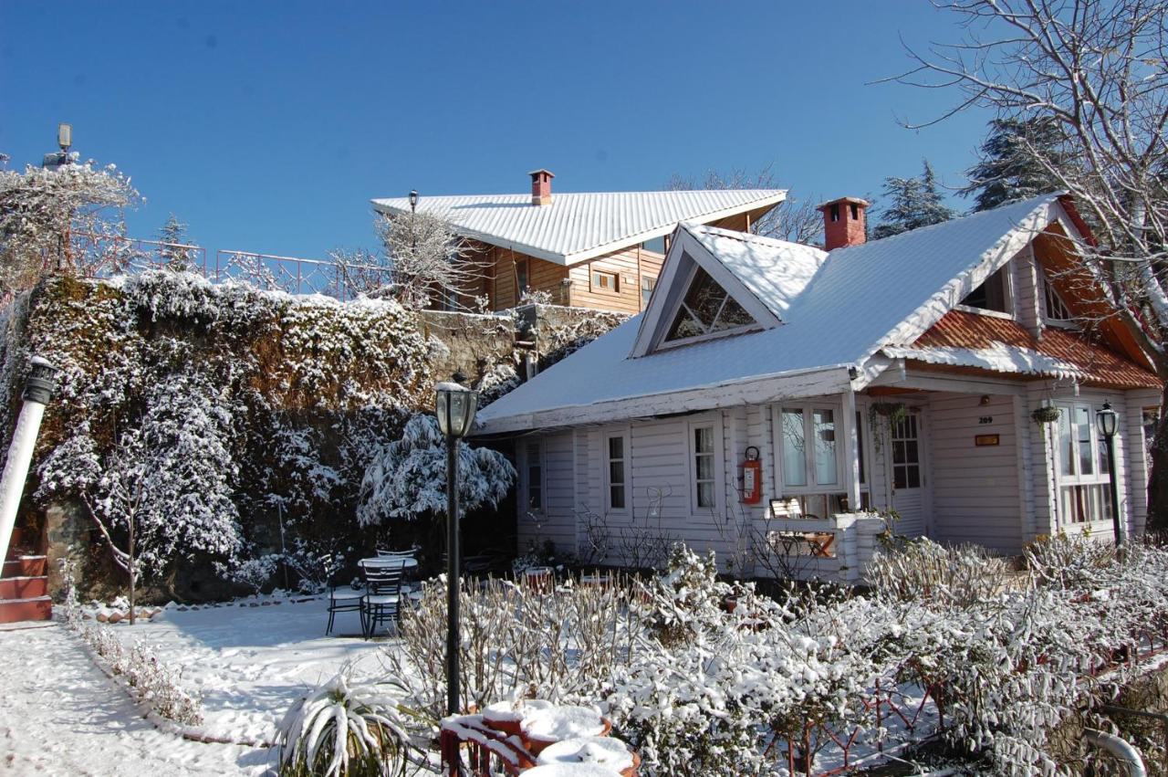 The Chalets Naldehra Shimla Esterno foto